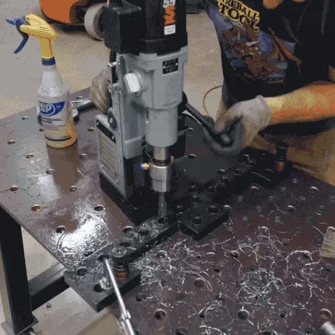 Borsniðmát fyrir DIY suðuborð - 16 mm kerfi